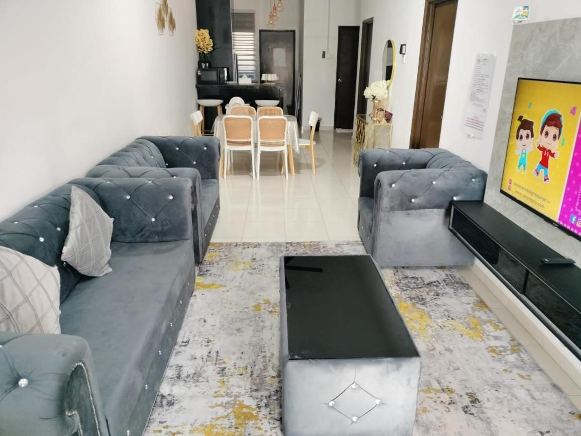 Fazlizasuite Homestay @ Teluk Kemang-Muslim Preferred Port Dickson Zewnętrze zdjęcie